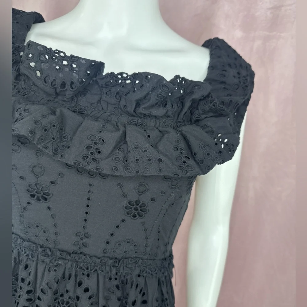 Zara Womens 100% Cotton Black Floral Eyelet Maxi Dress Size XS Off The Shoulder - Picture 5 of 8
